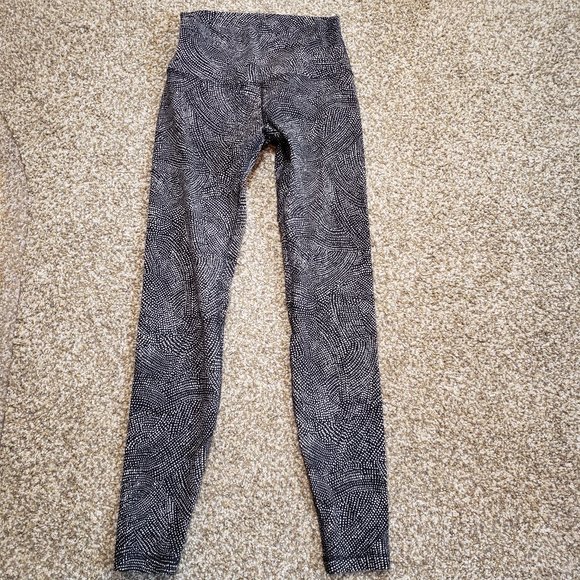 Lululemon Align Pant Full length 28" *Nulu - Free Spirit Ice Black - Size 6